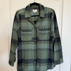 Women’s BP(Nordstrom) Green and Black Plaid Button-Up Shacket